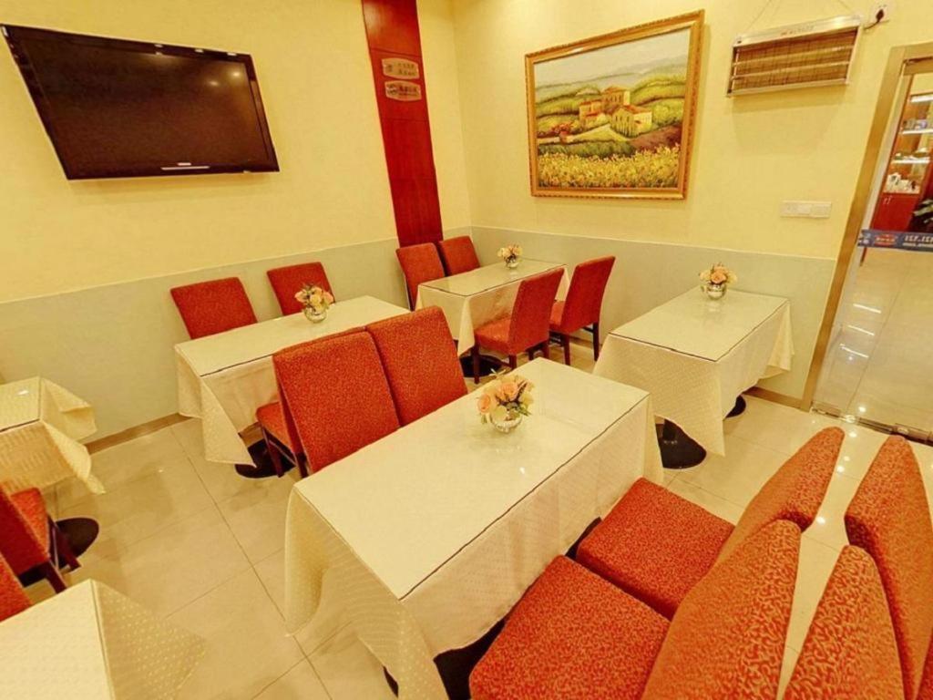 Hanting Hongqiao Wuzhong Road 2*